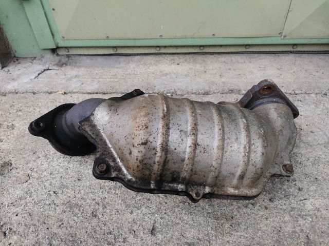 bontott HONDA ACCORD Katalizátor