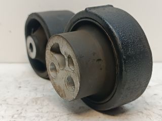 bontott HONDA ACCORD Motor Tartó Bak Jobb