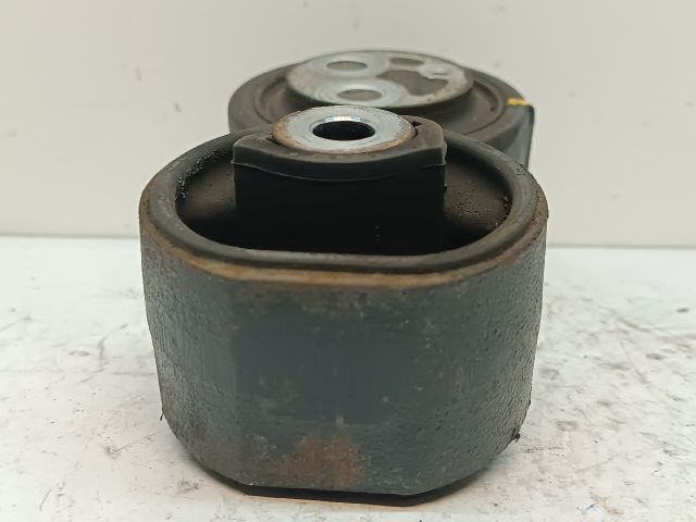 bontott HONDA ACCORD Motor Tartó Bak Jobb