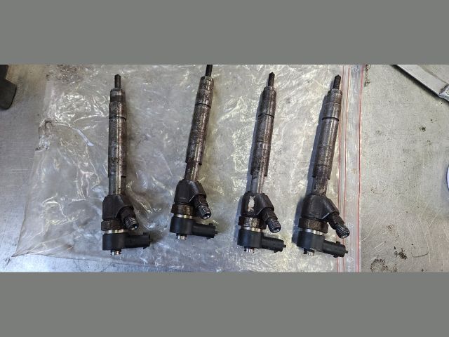 bontott HONDA ACCORD Porlasztó (1 db)