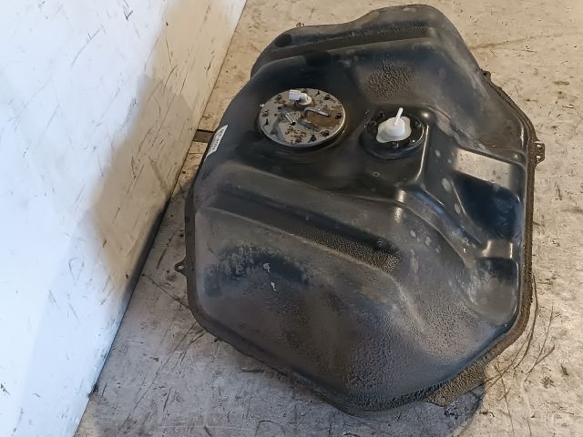 bontott HONDA ACCORD Tank