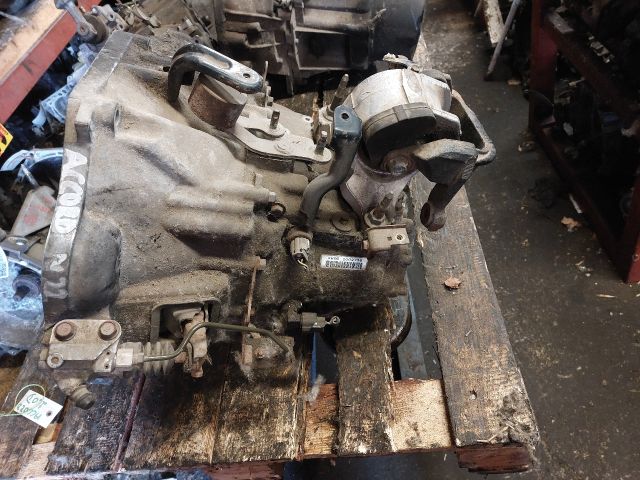 bontott HONDA ACCORD Váltó (Mechanikus)