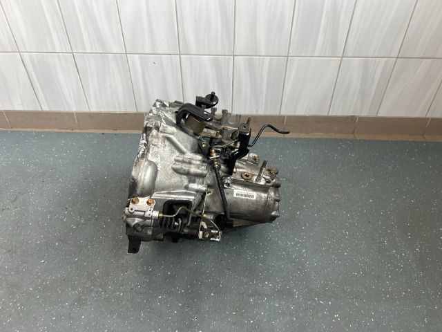 bontott HONDA ACCORD Váltó (Mechanikus)