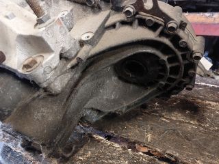 bontott HONDA ACCORD Váltó (Mechanikus)