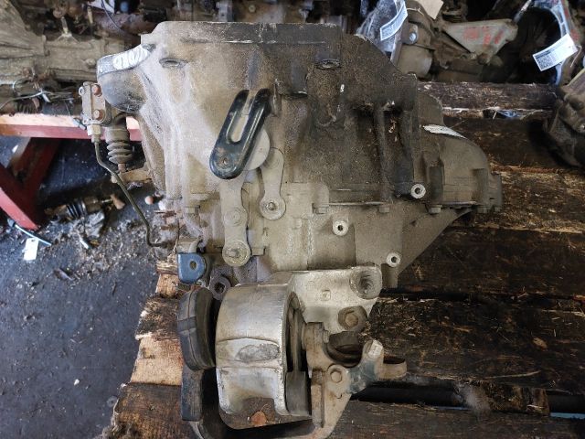 bontott HONDA ACCORD Váltó (Mechanikus)