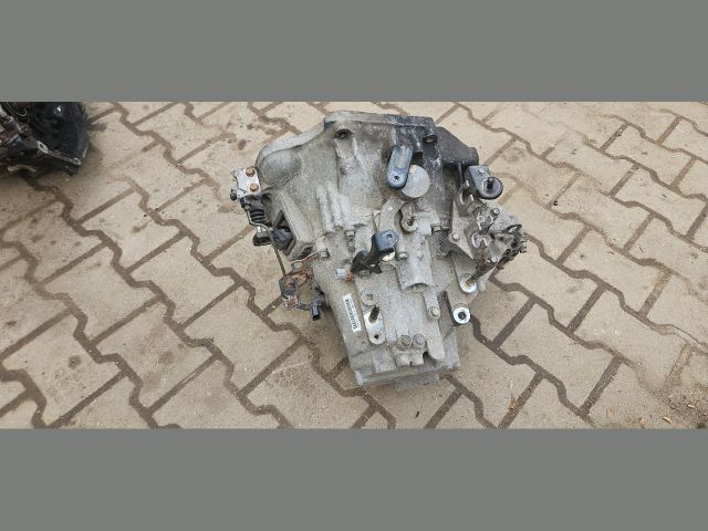 bontott HONDA ACCORD Váltó (Mechanikus)