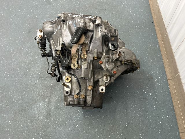 bontott HONDA ACCORD Váltó (Mechanikus)