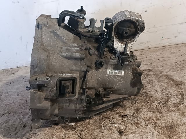 bontott HONDA ACCORD Váltó (Mechanikus)