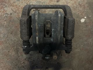 bontott HONDA ACCORD Bal hátsó Féknyereg Munkahengerrel