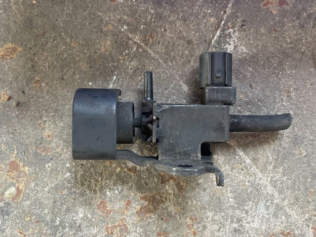 bontott HONDA ACCORD Turbó Vákum Szelep