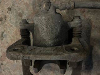 bontott HONDA ACCORD Bal hátsó Féknyereg Munkahengerrel