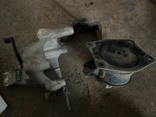 bontott HONDA ACCORD Motor Tartó Bak (Fém)