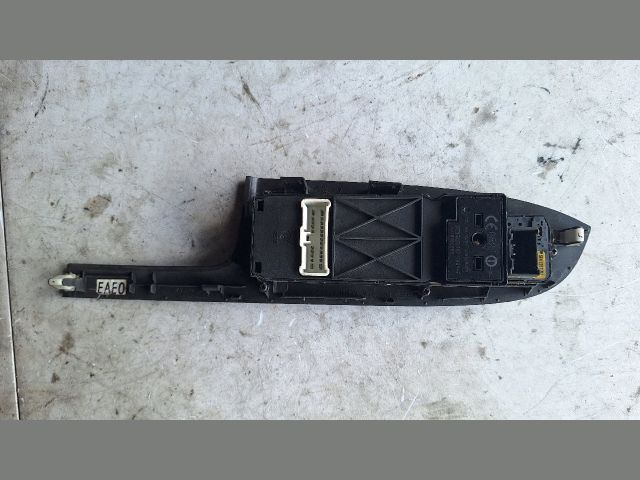 bontott HONDA ACCORD Ablakemelő Kapcsoló Négyes / Kettes