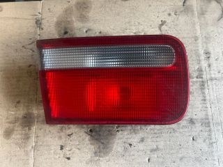 bontott HONDA ACCORD Bal Belső Hátsó Lámpa