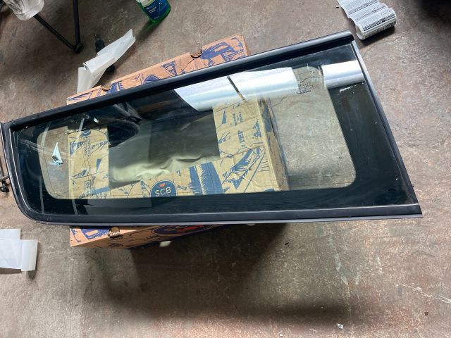 bontott HONDA ACCORD Bal C Oszlop Oldalablak Üveg