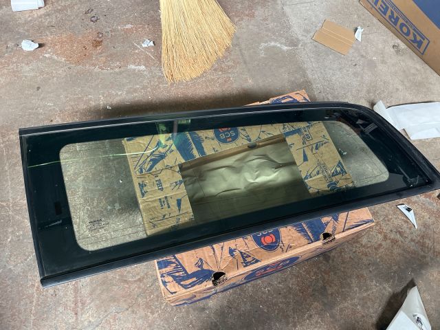 bontott HONDA ACCORD Bal C Oszlop Oldalablak Üveg