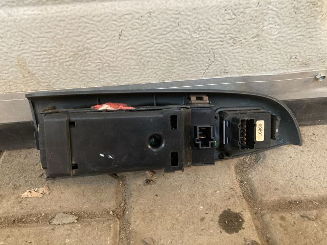 bontott HONDA ACCORD Bal első Ablakemelő Kapcsoló