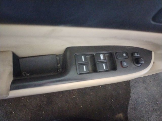 bontott HONDA ACCORD Bal első Ajtó (Részeivel)