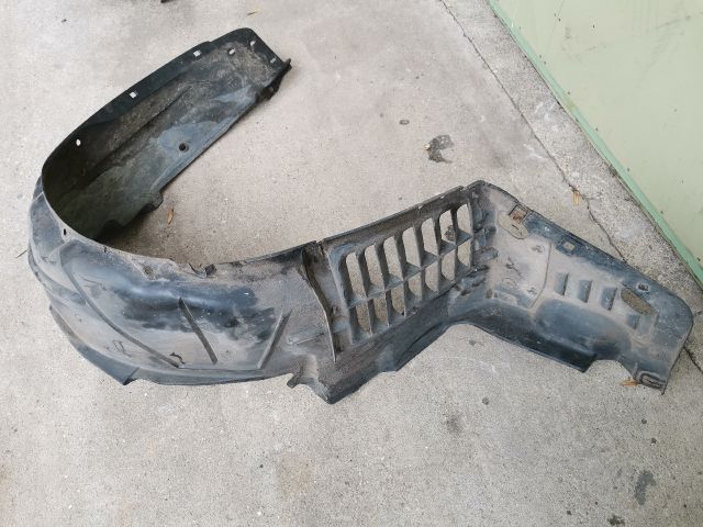 bontott HONDA ACCORD Bal első Dobbetét (Kerékjárati, Műanyag)