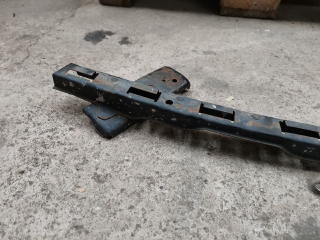 bontott HONDA ACCORD Bal első Lökhárító Merevítő Tartó (Fém)