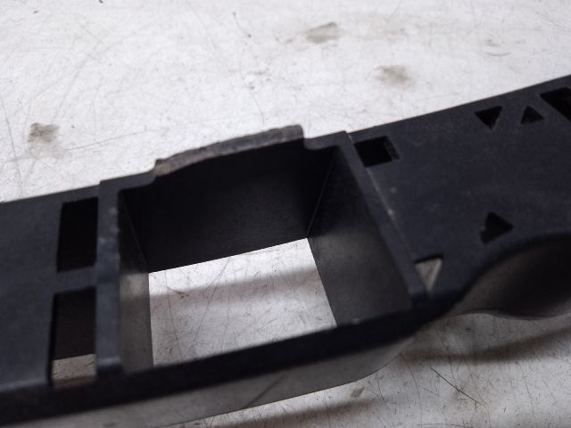 bontott HONDA ACCORD Bal első Lökhárító Tartó (Műanyag)