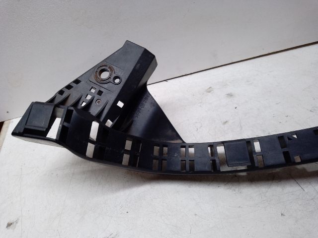 bontott HONDA ACCORD Bal első Lökhárító Tartó (Műanyag)