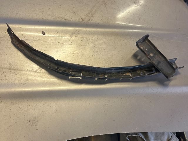 bontott HONDA ACCORD Bal Fényszóró Tartó