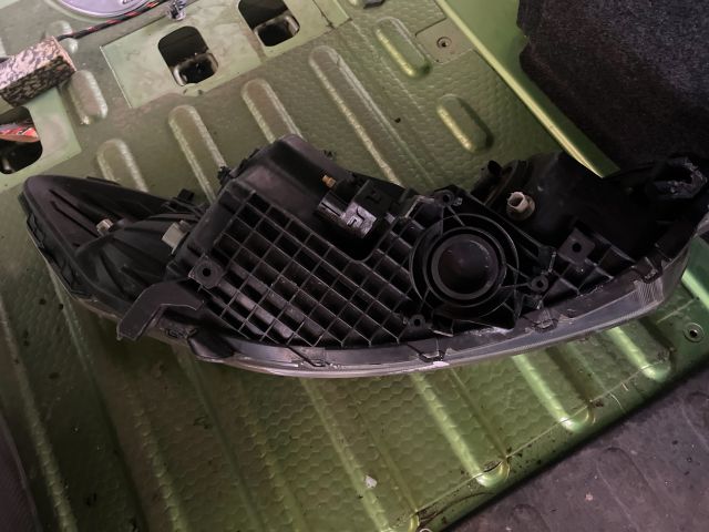 bontott HONDA ACCORD Bal Fényszóró