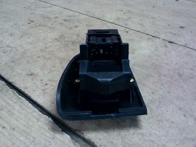 bontott HONDA ACCORD Bal hátsó Ablakemelő Kapcsoló