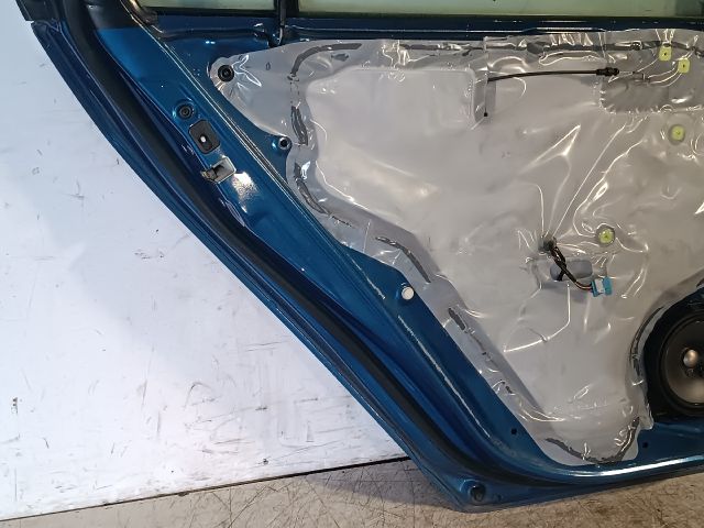 bontott HONDA ACCORD Bal hátsó Ajtó (Részeivel)