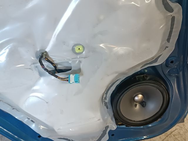 bontott HONDA ACCORD Bal hátsó Ajtó (Részeivel)