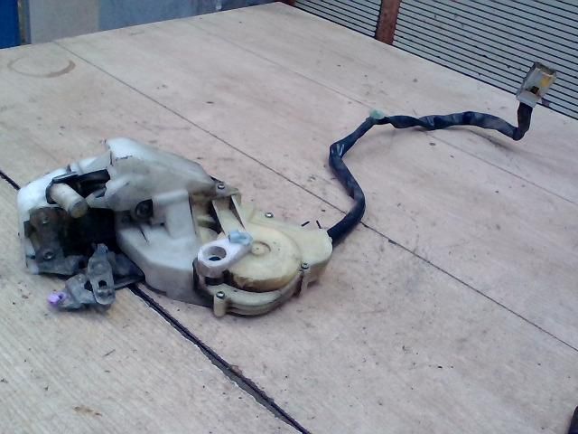 bontott HONDA ACCORD Bal hátsó Ajtózár