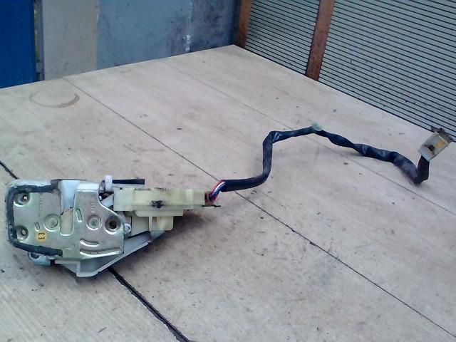 bontott HONDA ACCORD Bal hátsó Ajtózár