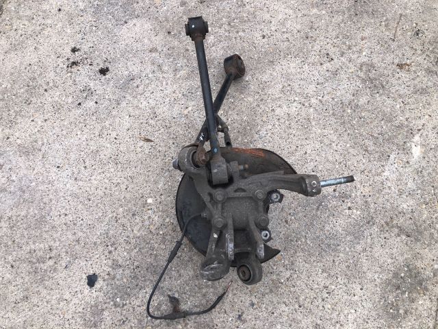 bontott HONDA ACCORD Bal hátsó Csonkállvány Kerékaggyal