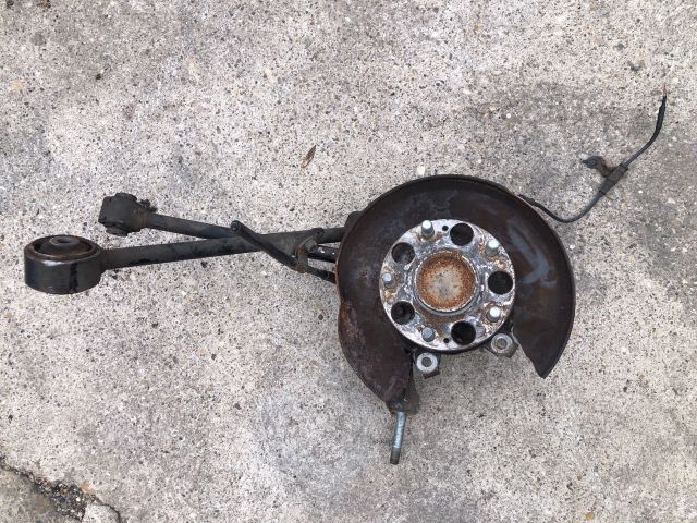 bontott HONDA ACCORD Bal hátsó Csonkállvány Kerékaggyal