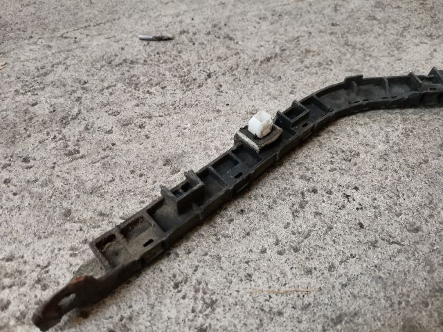 bontott HONDA ACCORD Bal hátsó Lökhárító Tartó (Műanyag)