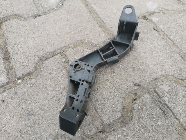 bontott HONDA ACCORD Bal hátsó Lökhárító Tartó (Műanyag)