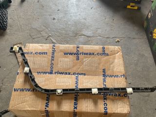 bontott HONDA ACCORD Bal hátsó Lökhárító Tartó (Műanyag)