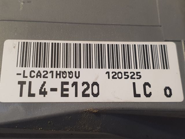 bontott HONDA ACCORD Biztosítéktábla Utastér