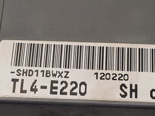 bontott HONDA ACCORD Biztosítéktábla Utastér