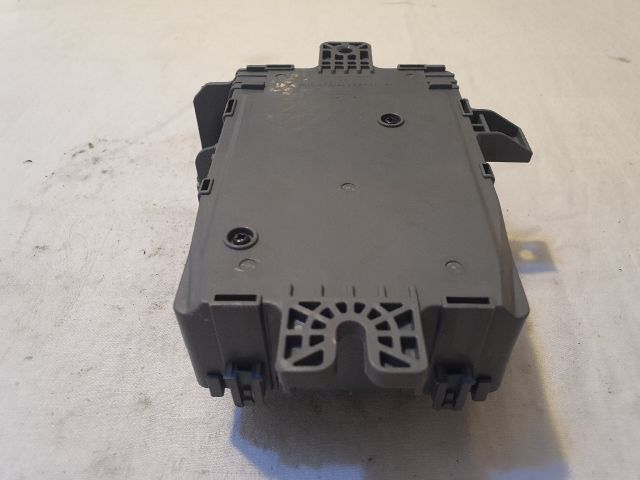 bontott HONDA ACCORD Biztosítéktábla Utastér