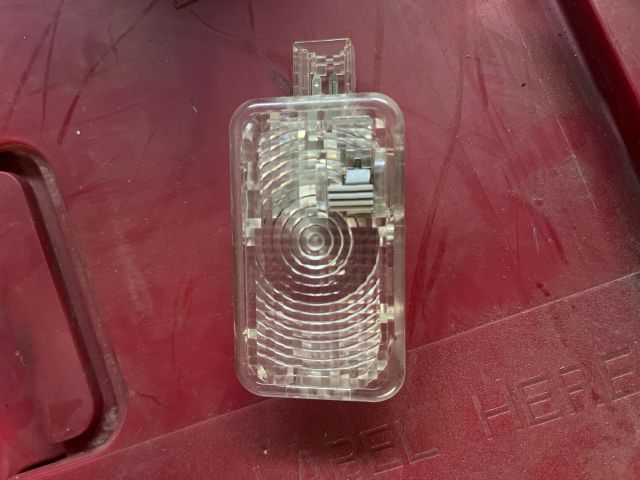 bontott HONDA ACCORD Csomagtér Világítás