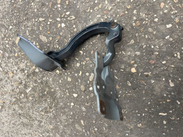 bontott HONDA ACCORD Csomagtérajtó Bal Zsanér