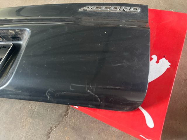 bontott HONDA ACCORD Csomagtérajtó Díszléc