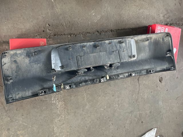 bontott HONDA ACCORD Csomagtérajtó Díszléc