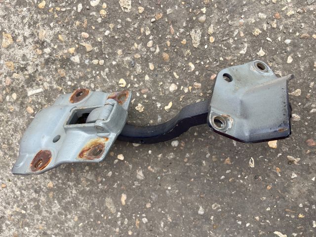 bontott HONDA ACCORD Csomagtérajtó Jobb Zsanér