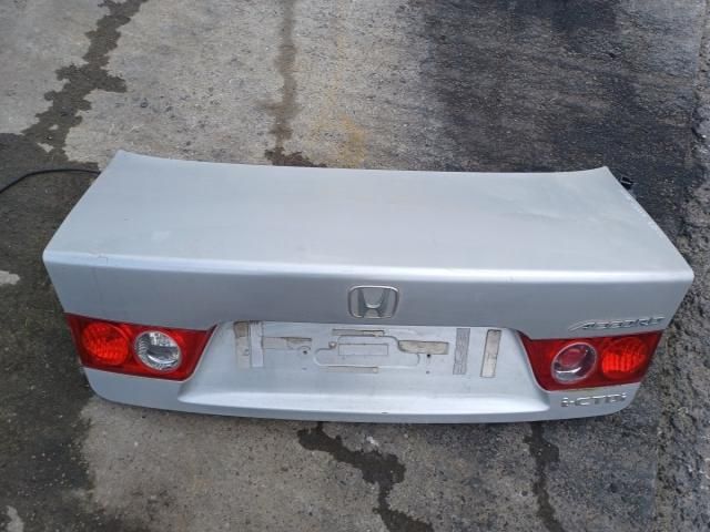 bontott HONDA ACCORD Csomagtérajtó (Üres lemez)