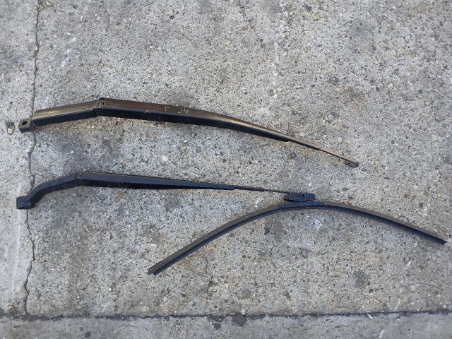 bontott HONDA ACCORD Első Ablaktörlő Kar