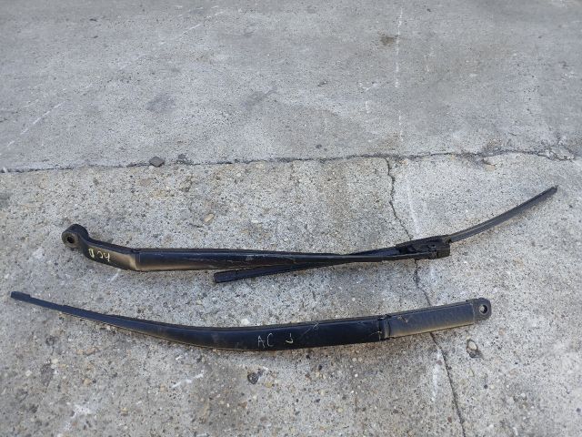 bontott HONDA ACCORD Első Ablaktörlő Kar