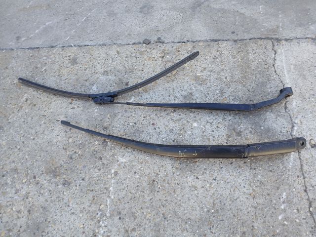 bontott HONDA ACCORD Első Ablaktörlő Kar